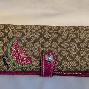 COACH WALLET, GENTLY USED